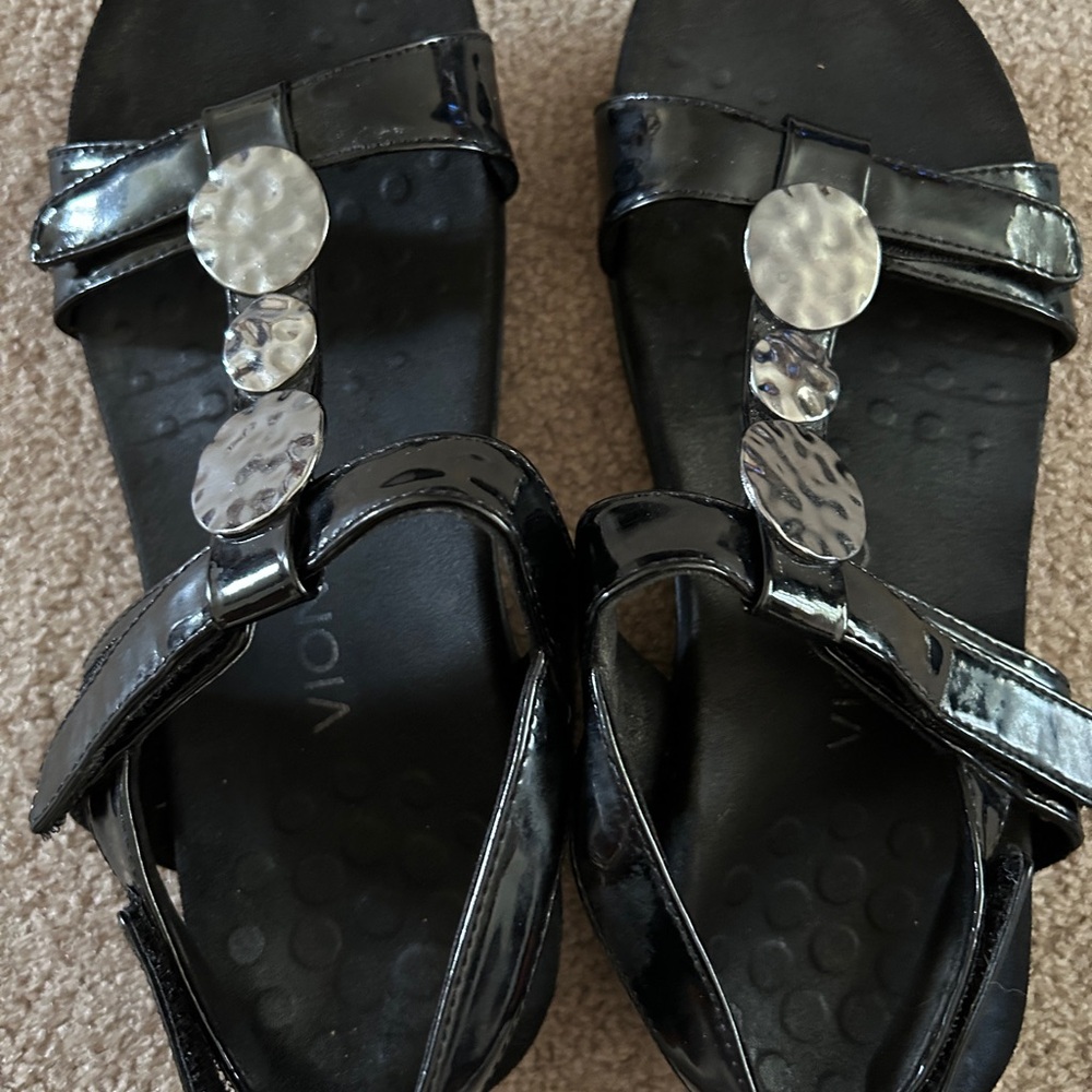 Vionic Black Sandals